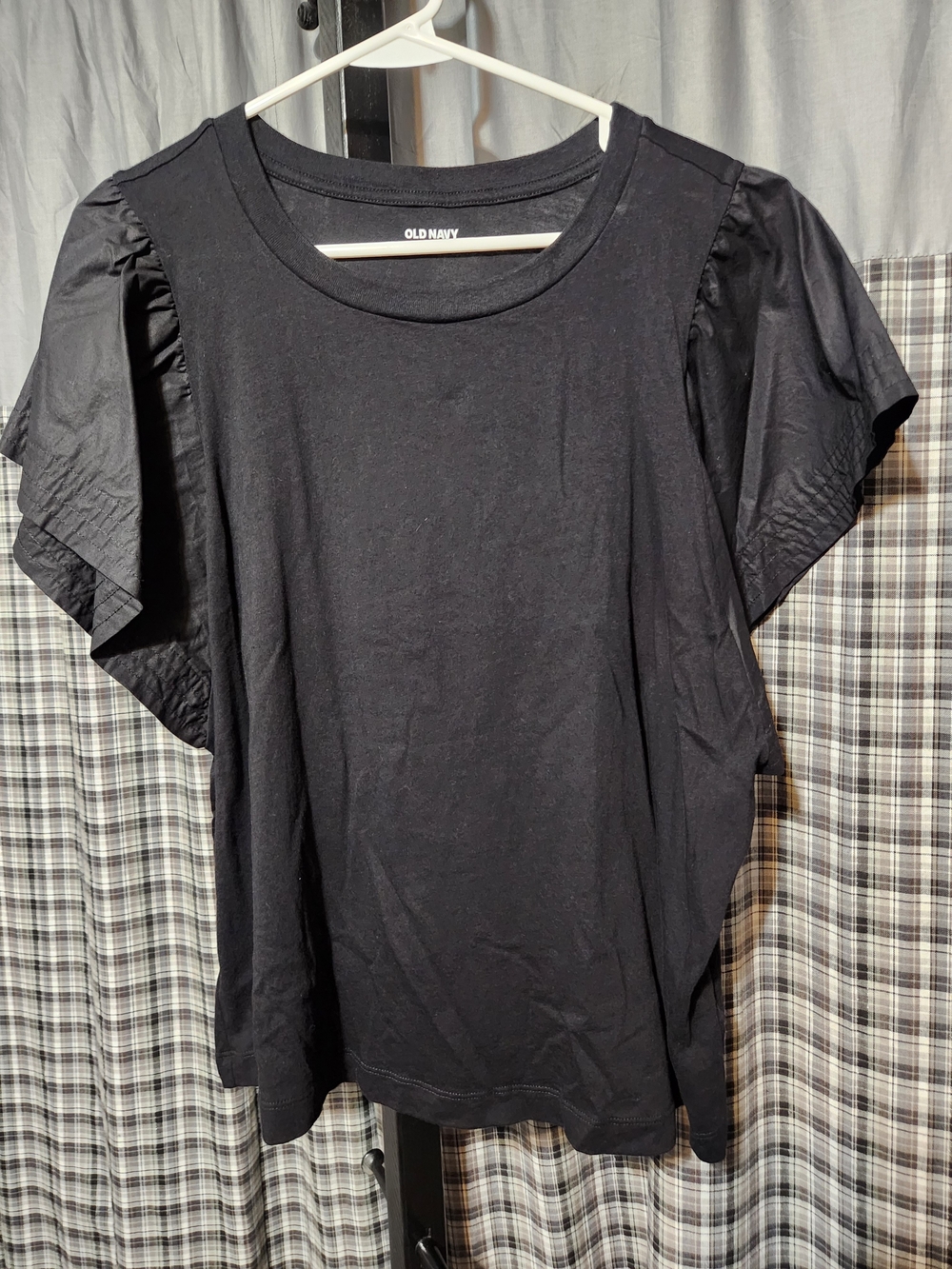 Old Navy Women's Black Flutter Sleeve Tee